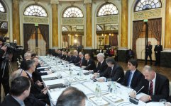 Президенты Азербайджана и Хорватии встретились с бизнесменами (ФОТО)